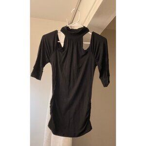 cut out shoulder shirt